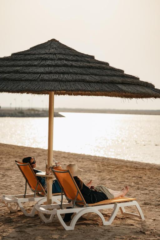 تصویر اتاق‌های Al Raha Beach Resort & Spa - تصویر ۲
