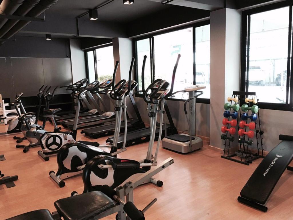 Fitness centrum a/nebo fitness zařízení v ubytování Huahin Terminal