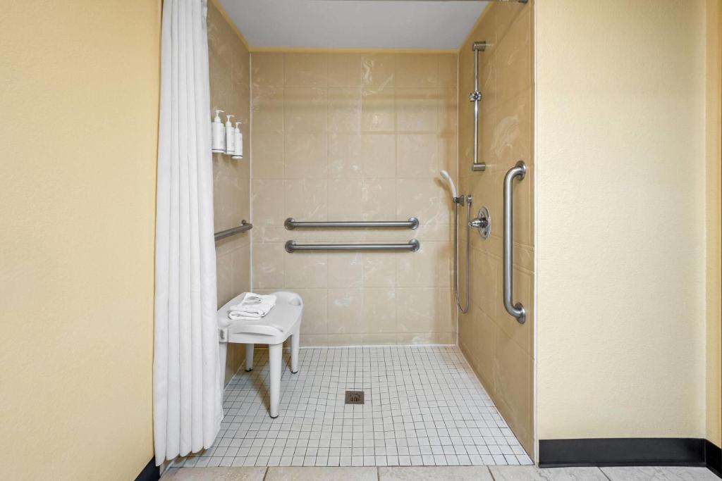 Days Inn by Wyndham New Orleans Pontchartrain - クイーンルーム バリアフリー/禁煙