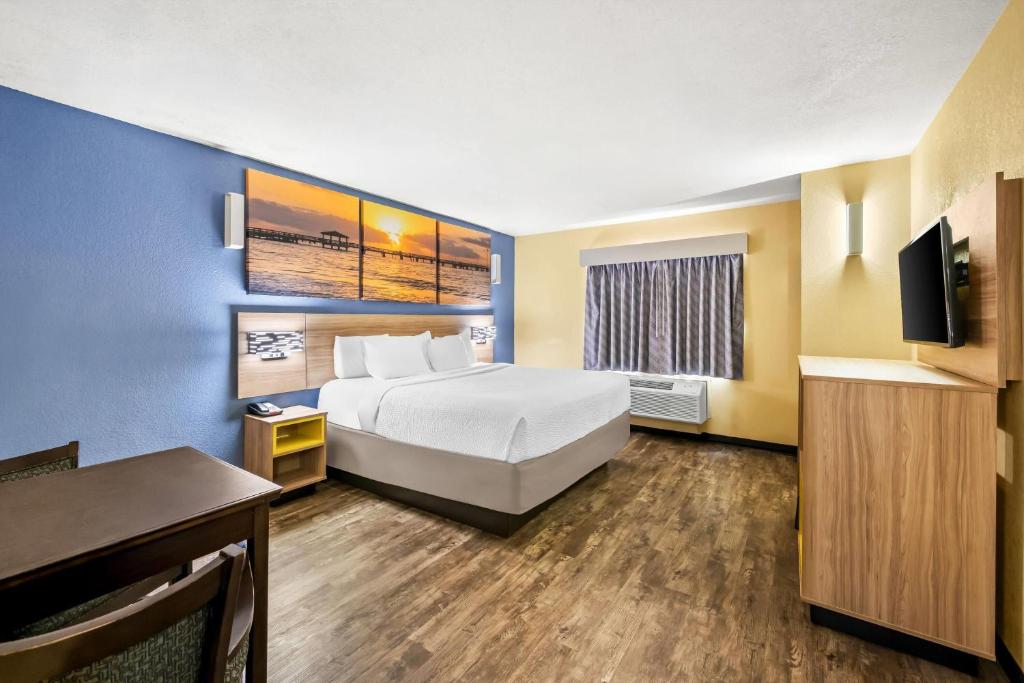 Days Inn by Wyndham New Orleans Pontchartrain - Habitación Con Cama Extragrande - No Fumadores