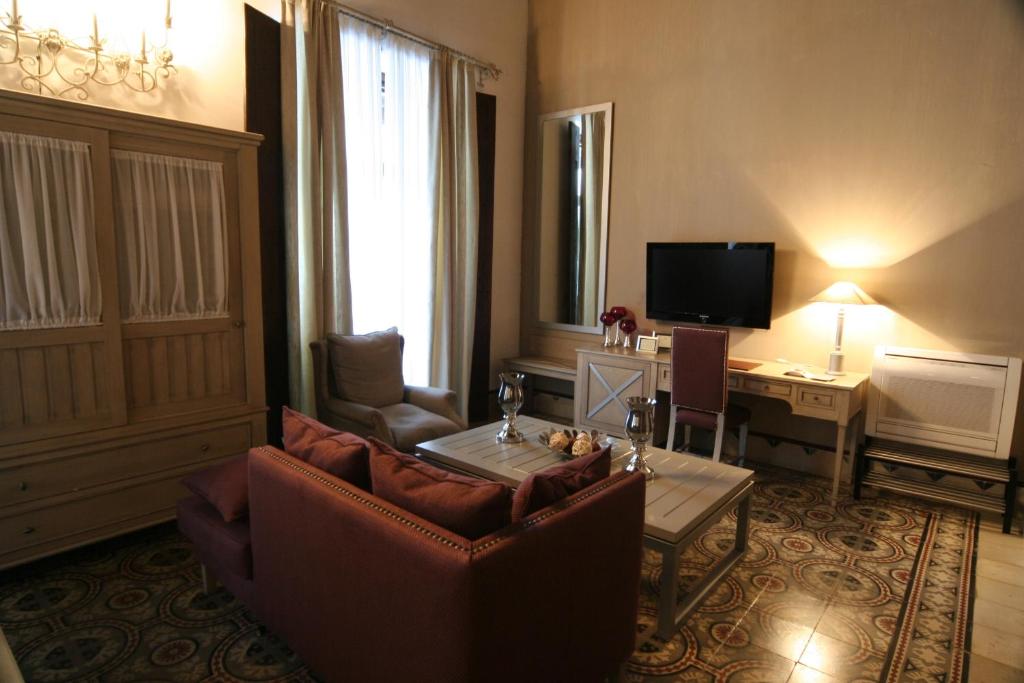 Hostal Palacio San Bartolomé - 套房