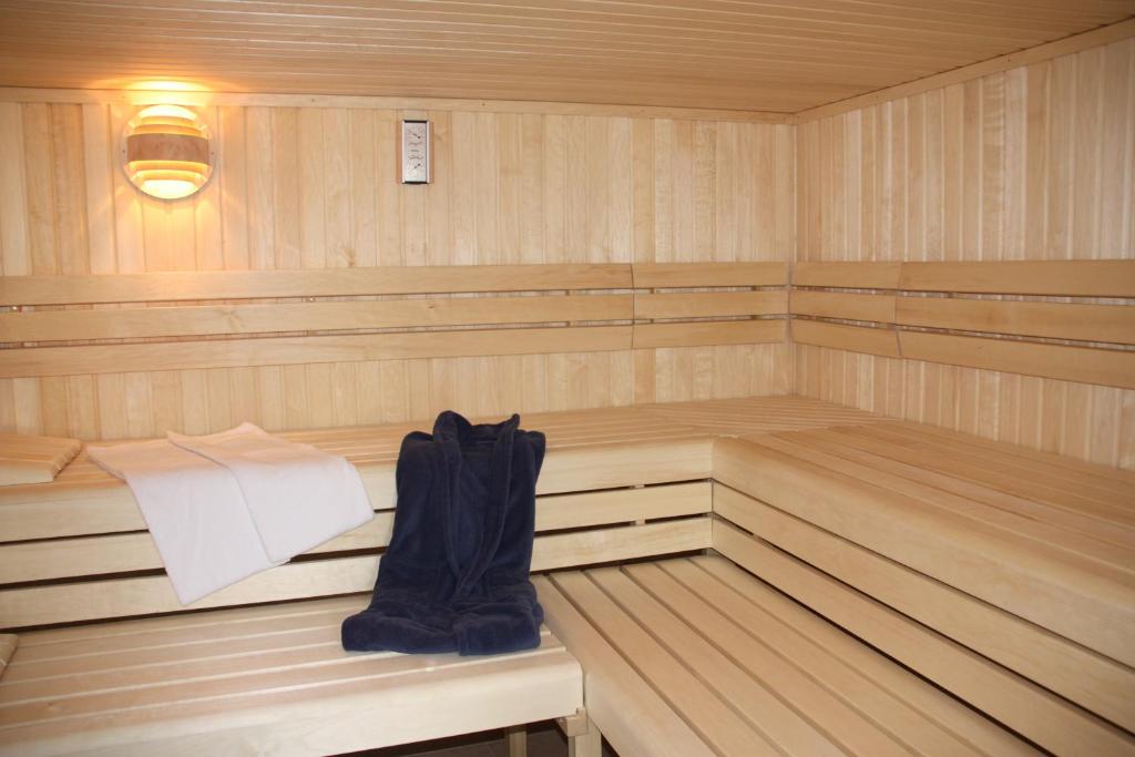 Postel nebo postele na pokoji v ubytování Hotel Lingemann