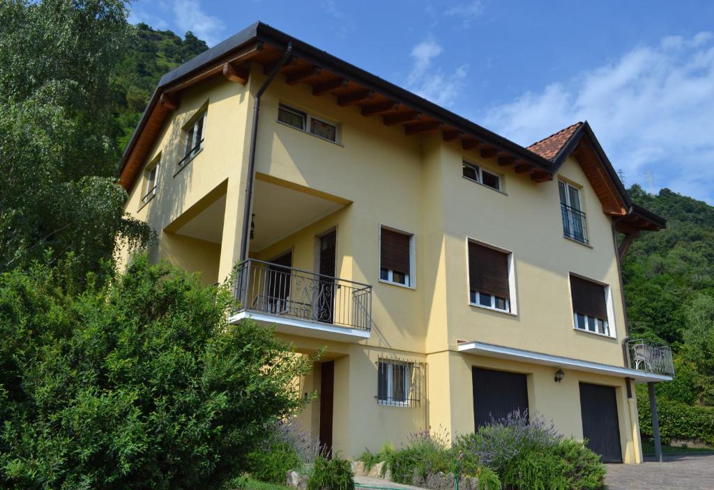 Budova, v ktorej sa apartmán nachádza