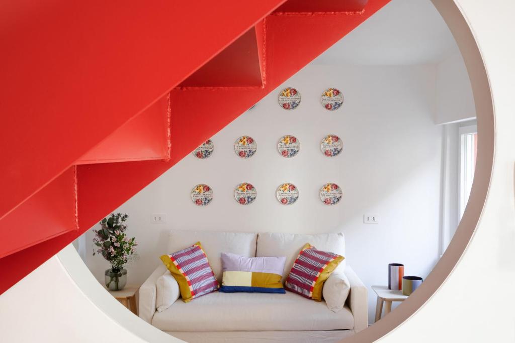 Et opholdsområde på NEST LIVING Red Velvet