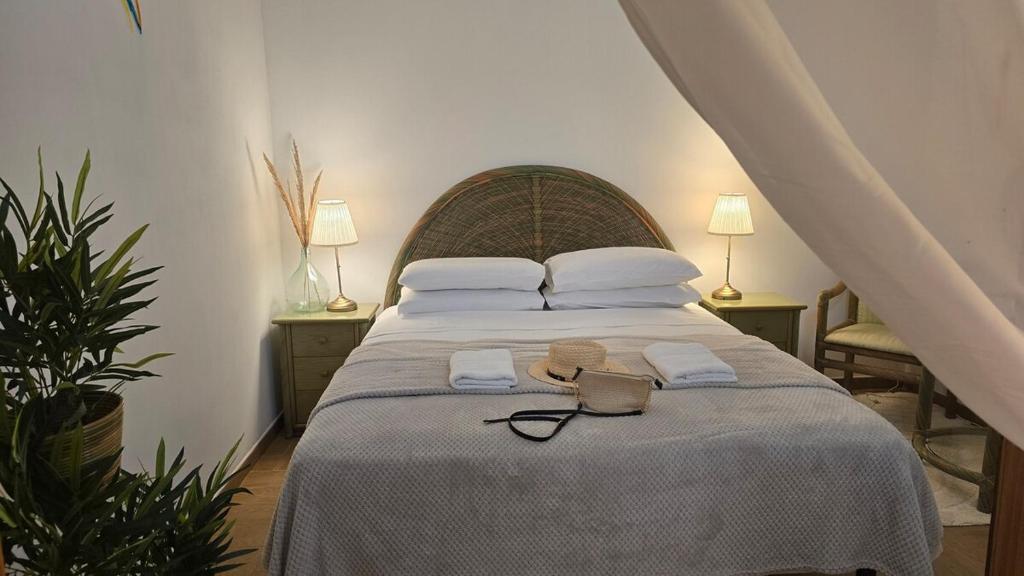 Ένα ή περισσότερα κρεβάτια σε δωμάτιο στο Charming 1bed in historic centre