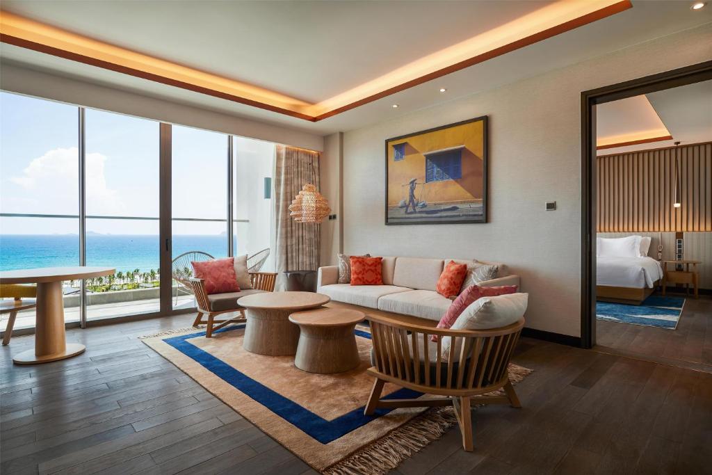 Suite Junior Nhìn Ra Đại dương - Quyền Sử Dụng Executive Lounge Miễn Phí