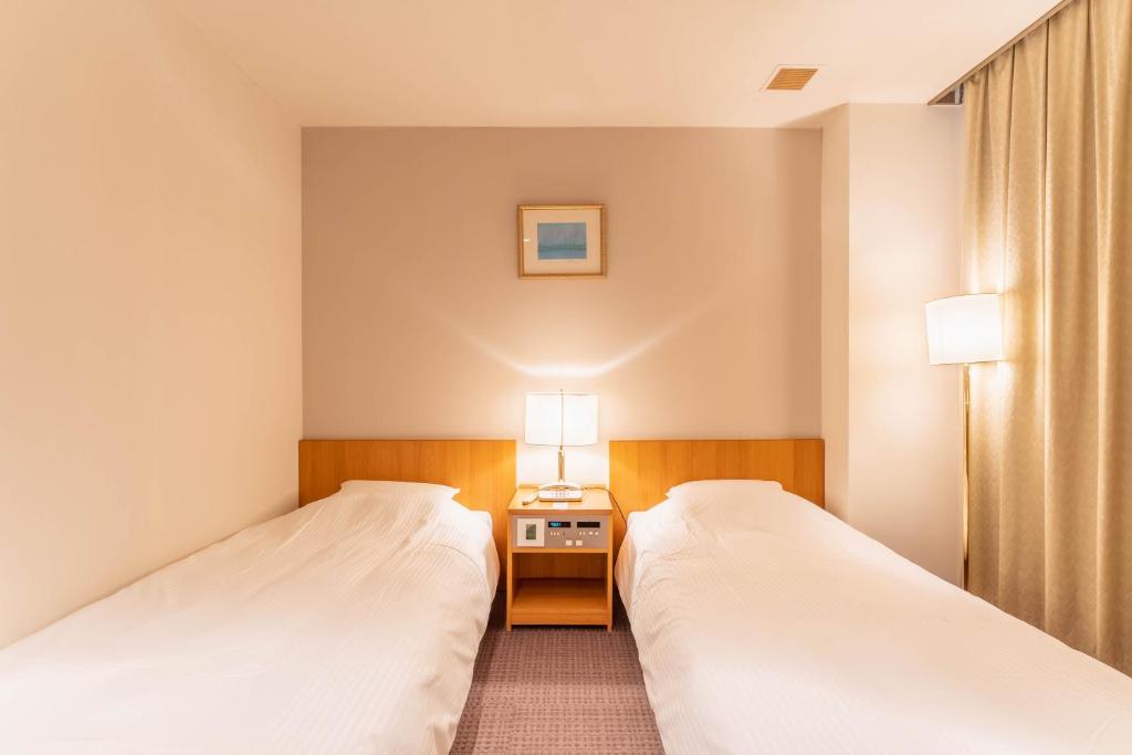 Front Desk-less Fitness Hotel Iroha - Chambre Double à Deux Lits