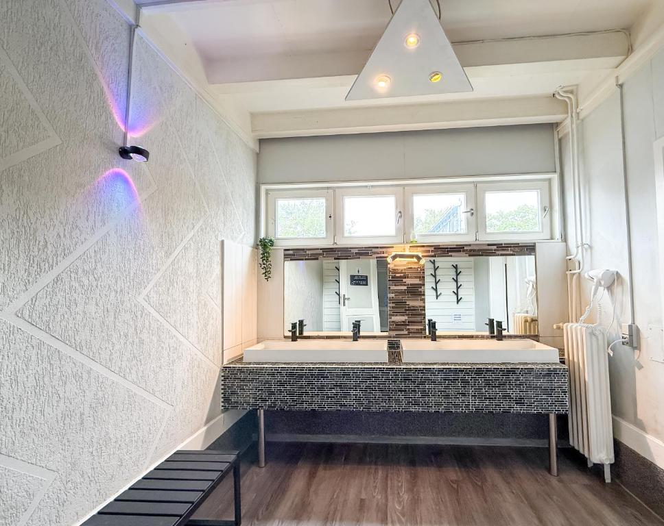 EASY Lodges Berlin - Resim 32