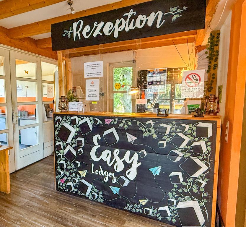 EASY Lodges Berlin - Resim 7