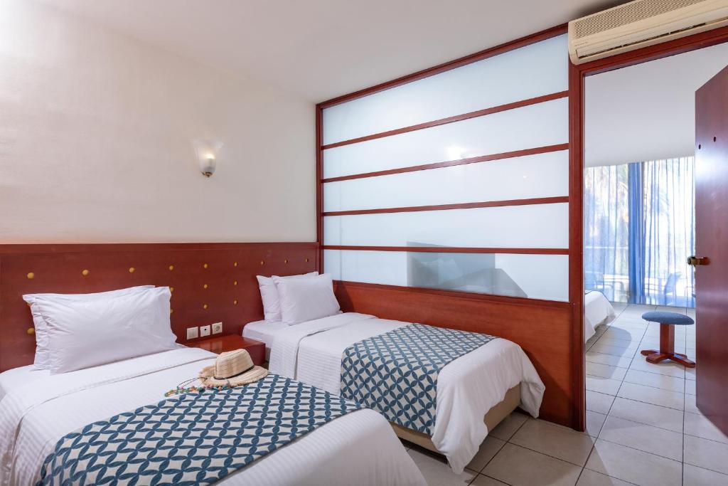 Royal & Imperial Belvedere Resort - 5