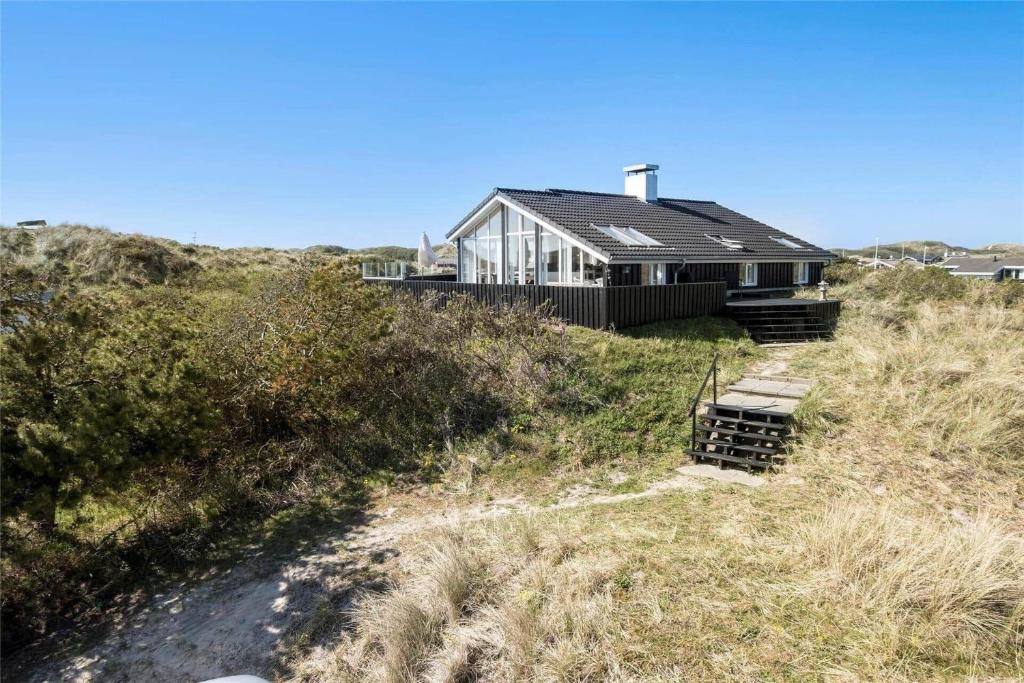 Landskap semula jadi dekat dengan rumah percutian