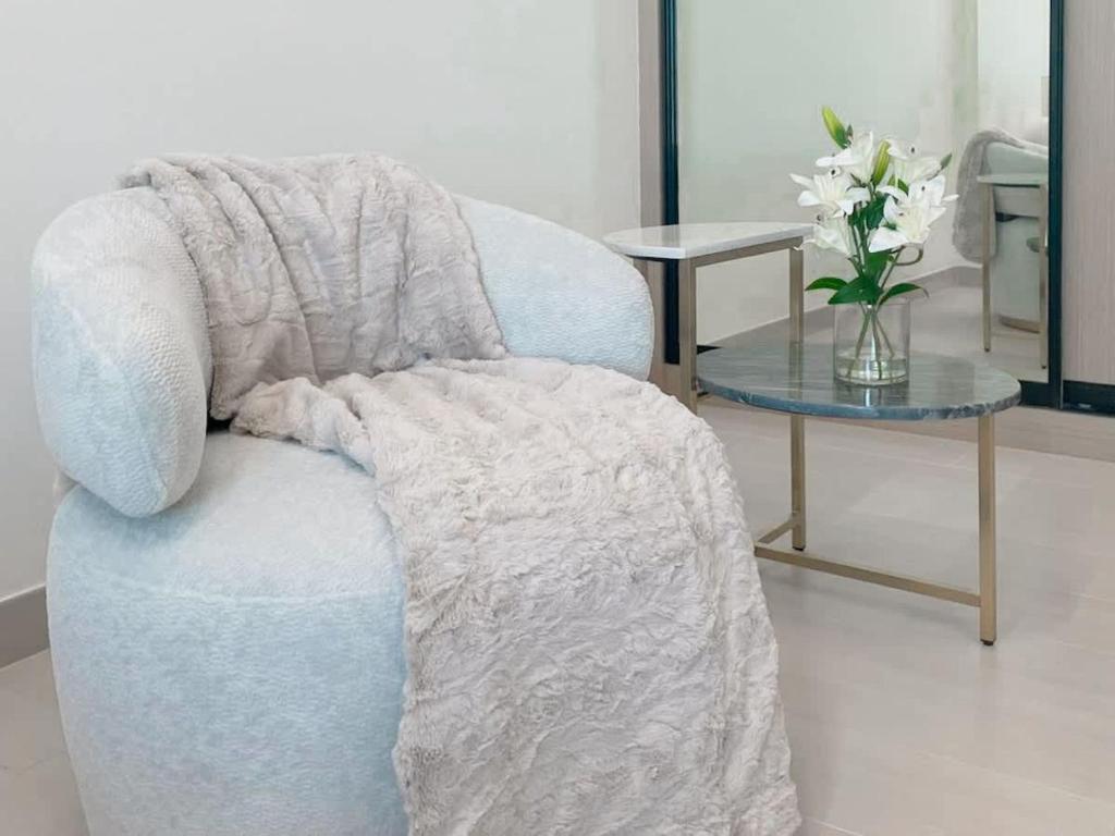 Bright Studio in Dawn by Binghatti with free Parking, Dubaj ...