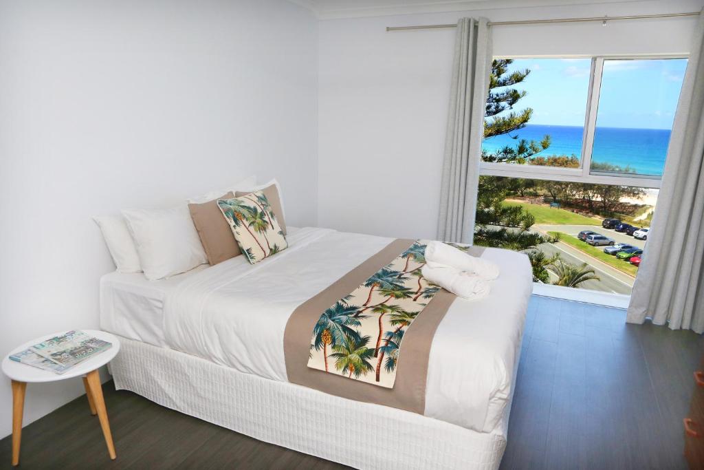 Narrowneck Court Holiday Apartments photo