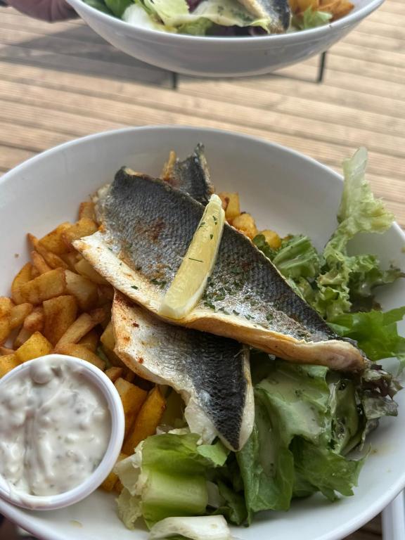 Sids restaurant and bar with rooms - Resim 19