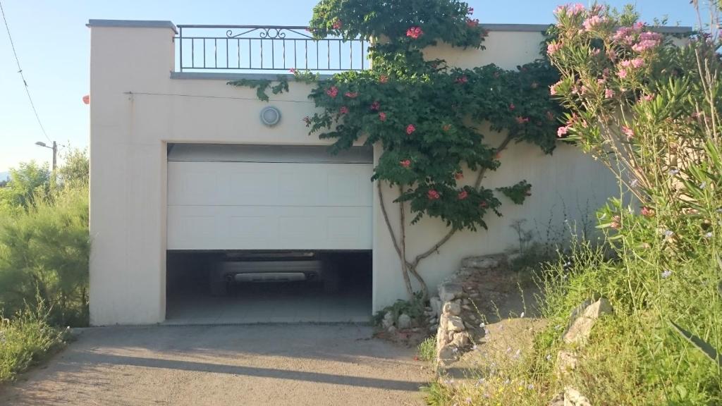 Fotografie z fotogalerie ubytování Holiday Home Callesol v destinaci Šilo