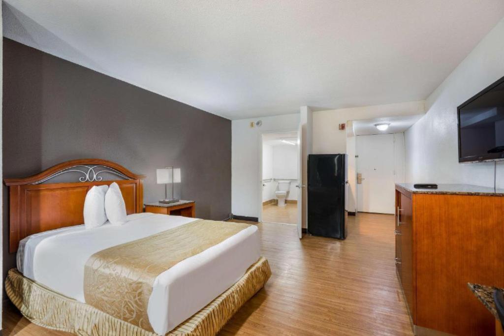 Hotel O Orlando Airport near Florida Mall photo