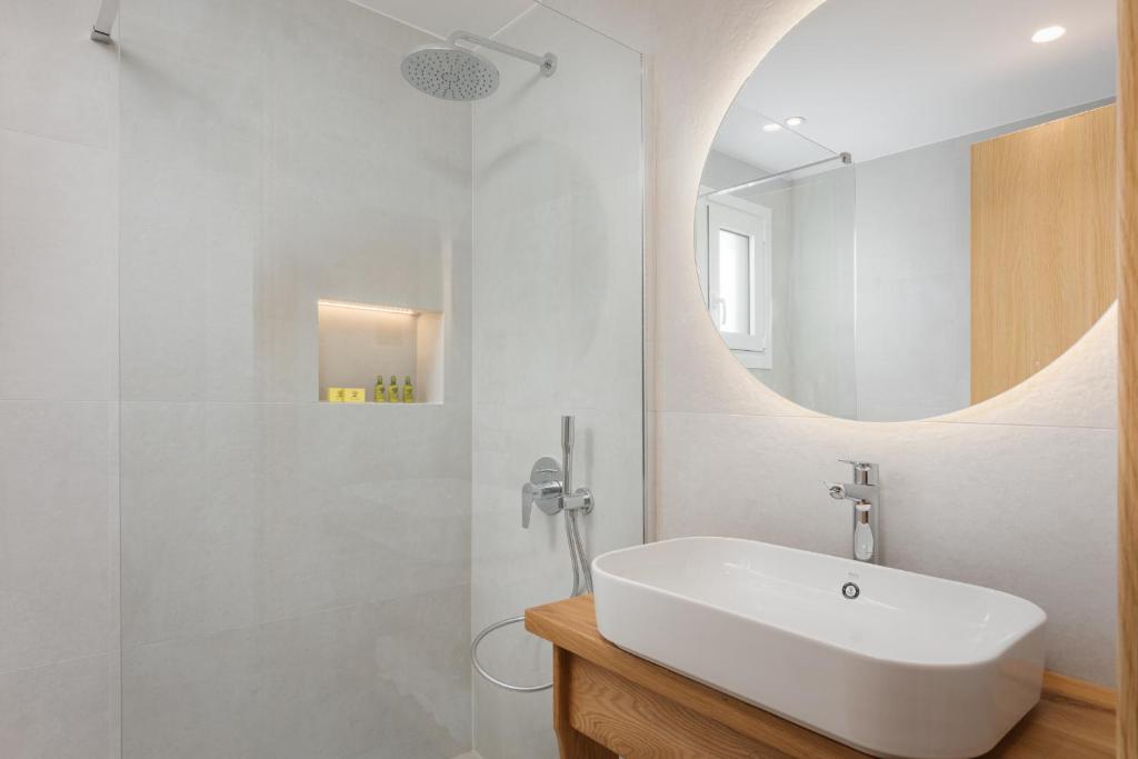 Aegina Dream Suites - 15