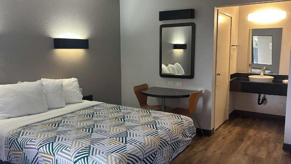 Hotel B5 -Watsonville - デラックス クイーンルーム