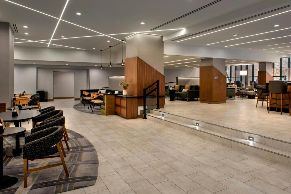 Marriott Springfield Downtown photo