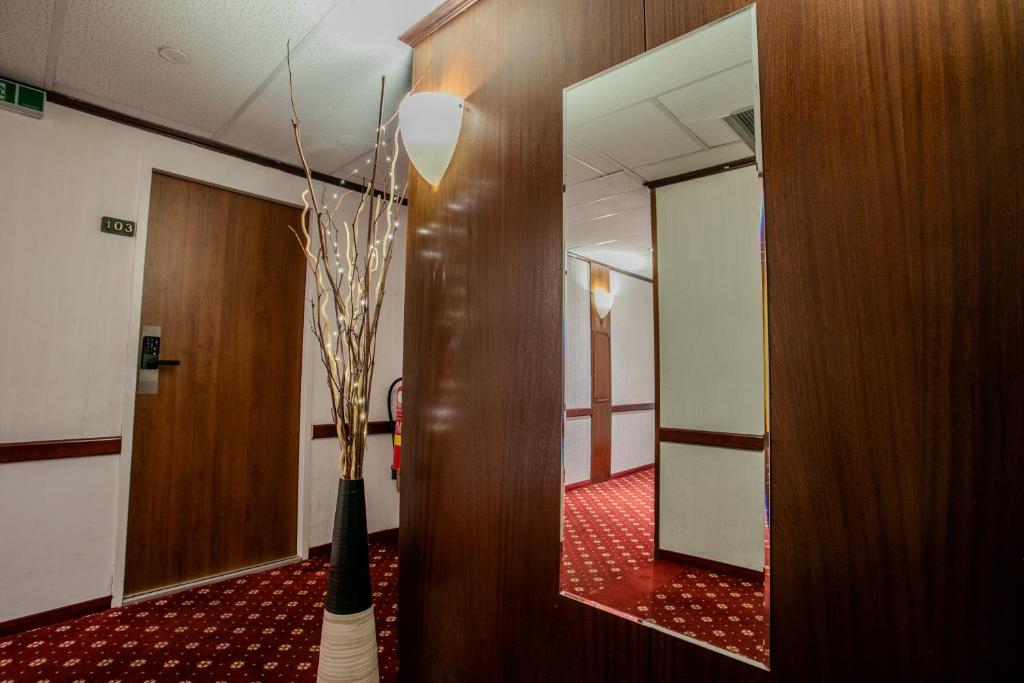 Hotel Attaché l contactless check-in - Resim 10