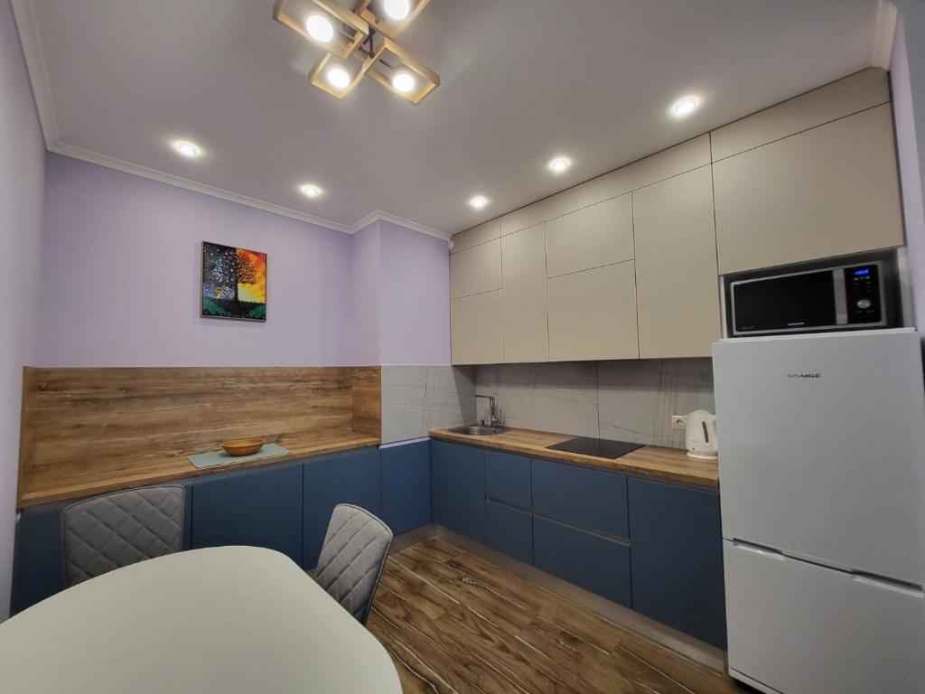 ObolonSky apartament on Obolon- ліфт та тепло без світла резевне живлення фото 3