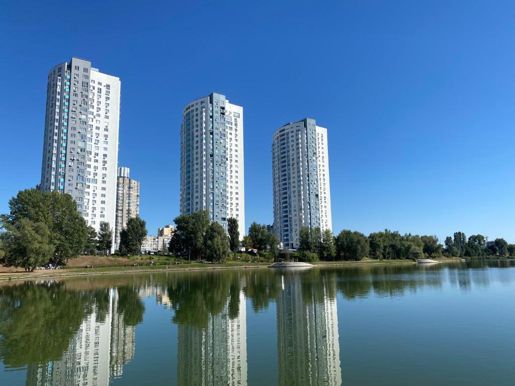 ObolonSky apartament on Obolon- ліфт та тепло без світла резевне живлення фото 5