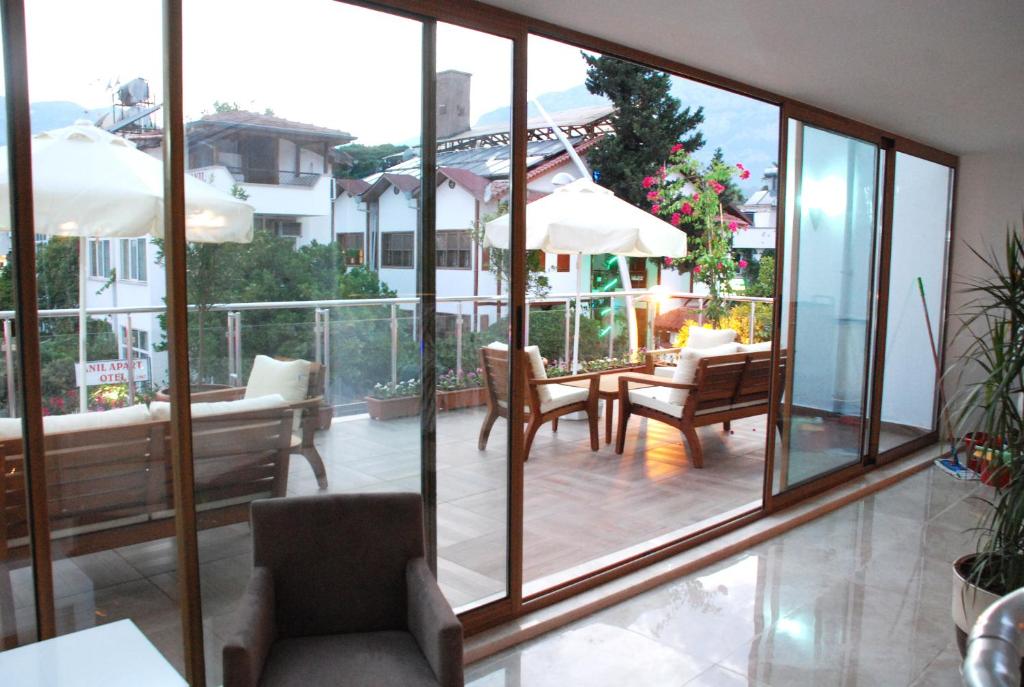 A balcony or terrace at Elegance Hotel Kemer