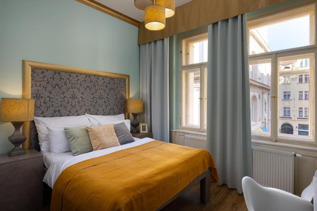 Gorgeous Prague Rooms - 