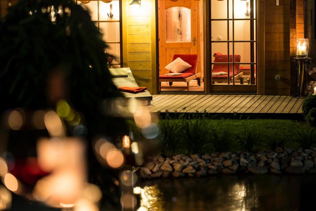 Goście zatrzymujący się w obiekcie Hotel Burgfrieden