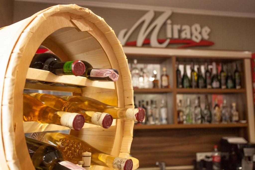 Nápoje v ubytování Mirage Hotel