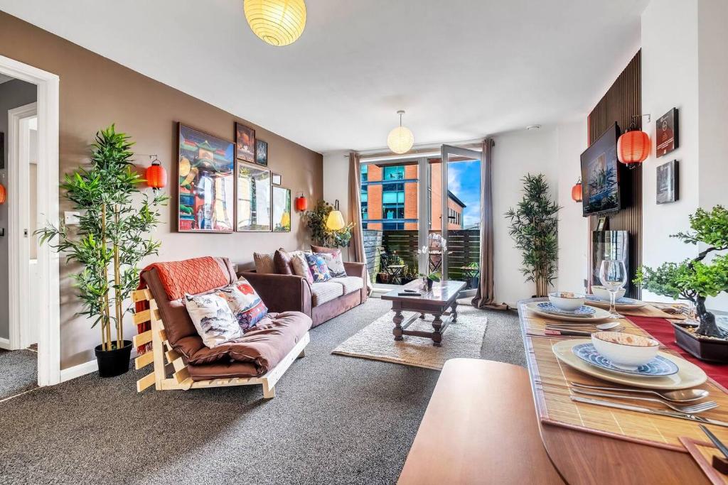 Anime Suite 15 Nights Stay with FreePark, Games and Netflix, Бірмінгем