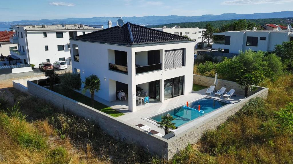 Naturlandskabet i nærheden af villaen