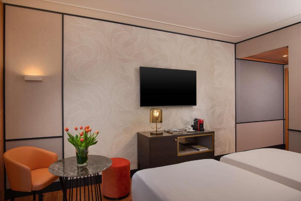 NH Collection Genova Marina - Resim 18