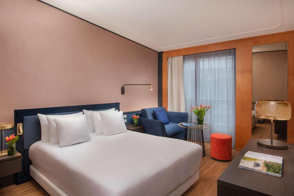 
Premium Room XL with View
