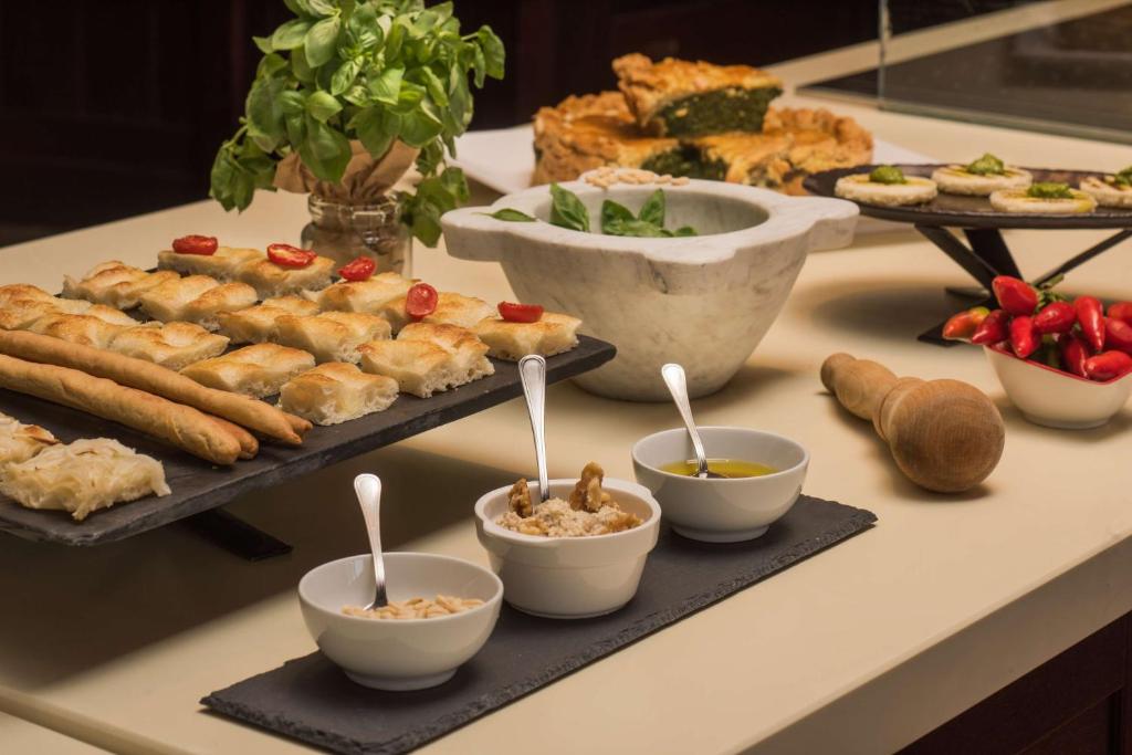 NH Collection Genova Marina - Resim 36