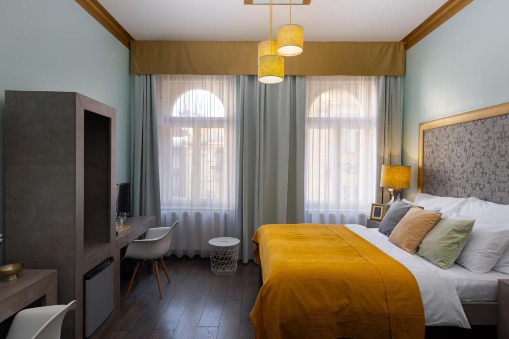 Gorgeous Prague Rooms - 