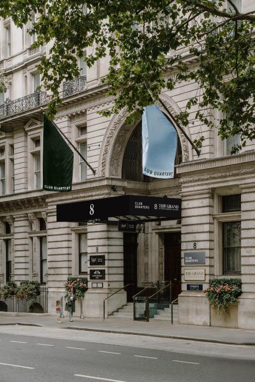 The Grand at Trafalgar Square - Housity