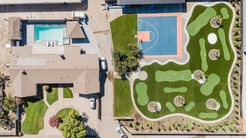 Πισίνα στο ή κοντά στο Villa Luxury Family Getaway