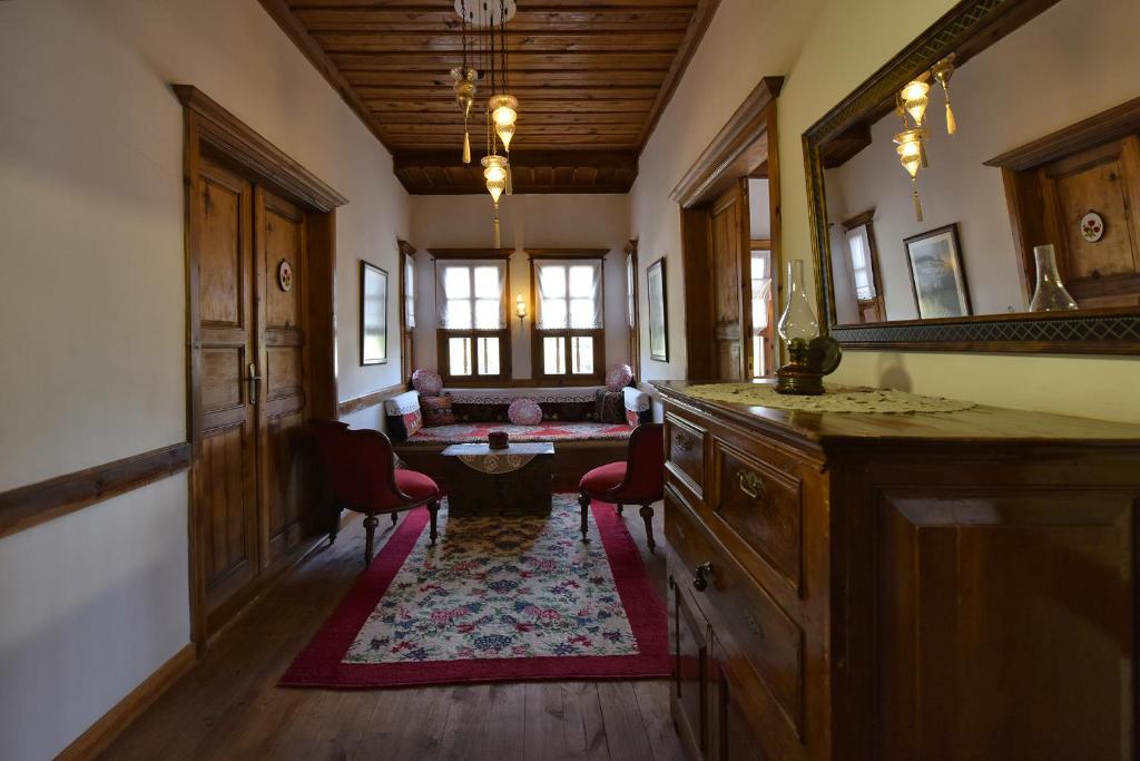 Posezení v ubytování Dadibra Konak Hotel