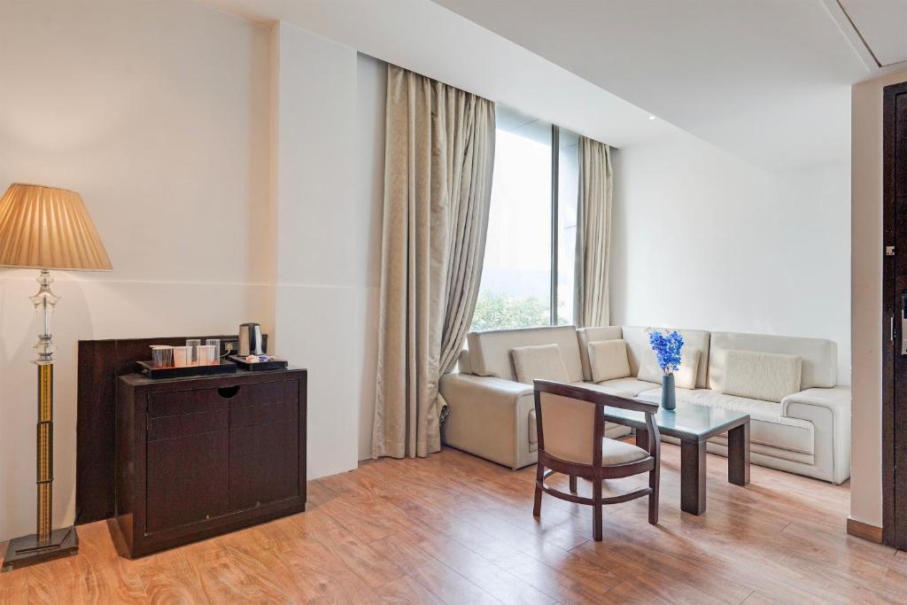 Gallery image of Townhouse Oak Agra Fort Formerly BB Grand in Agra