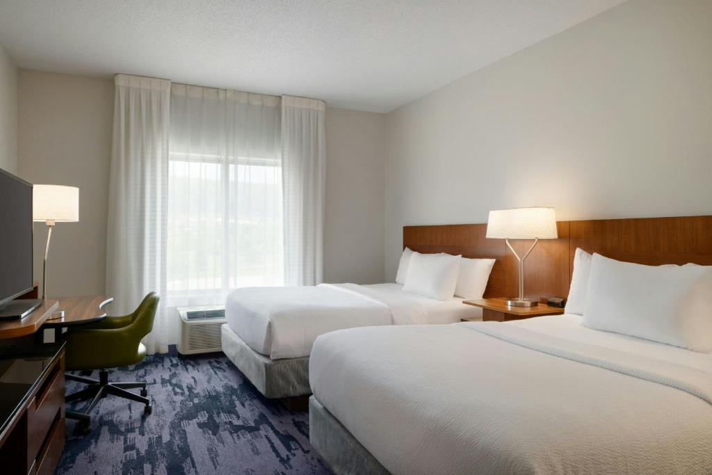 Fairfield Inn & Suites by Marriott Bristol - Habitación Queen Con Dos Camas Queen