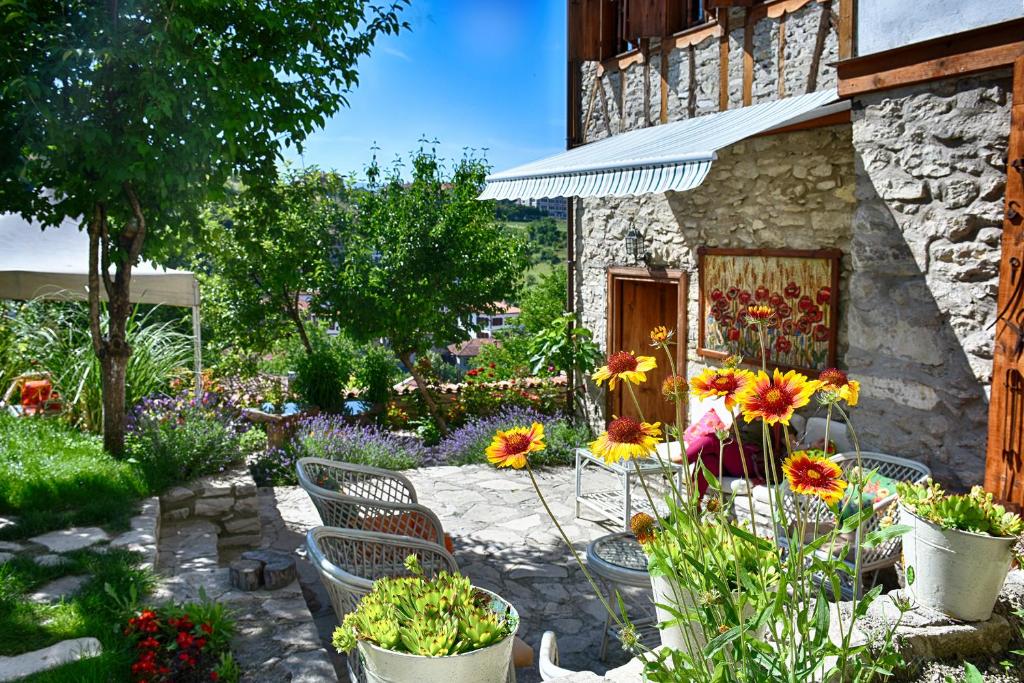 Zahrada ubytování Dadibra Konak Hotel