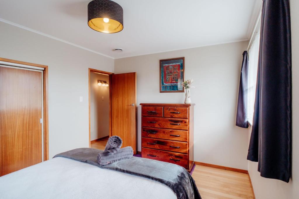 3 Bedroom House Rotorua Fully Fenced & Secure - Resim 13