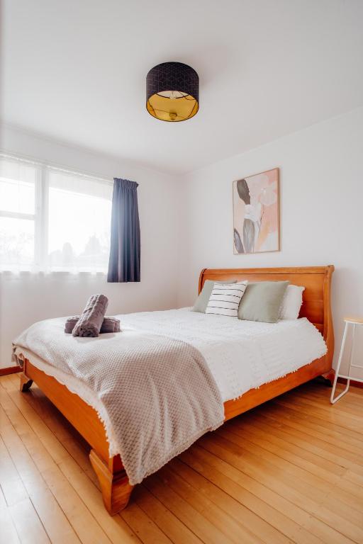 3 Bedroom House Rotorua Fully Fenced & Secure - Resim 16