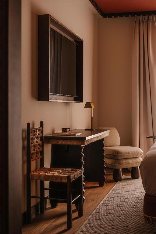 Palacio De Godoy Caceres, Curio Collection By Hilton - 3