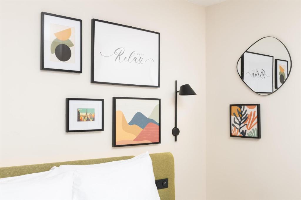 Hampton By Hilton Paris Charles De Gaulle Airport - Habitación King