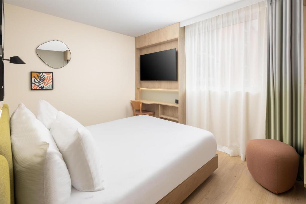 Hampton By Hilton Paris Charles De Gaulle Airport - Error