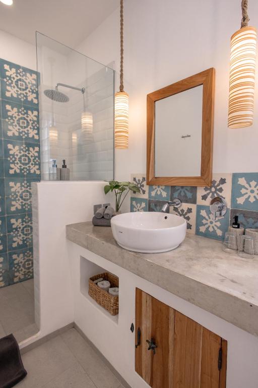 Seaesta Komodo Hotel & Hostel - 18