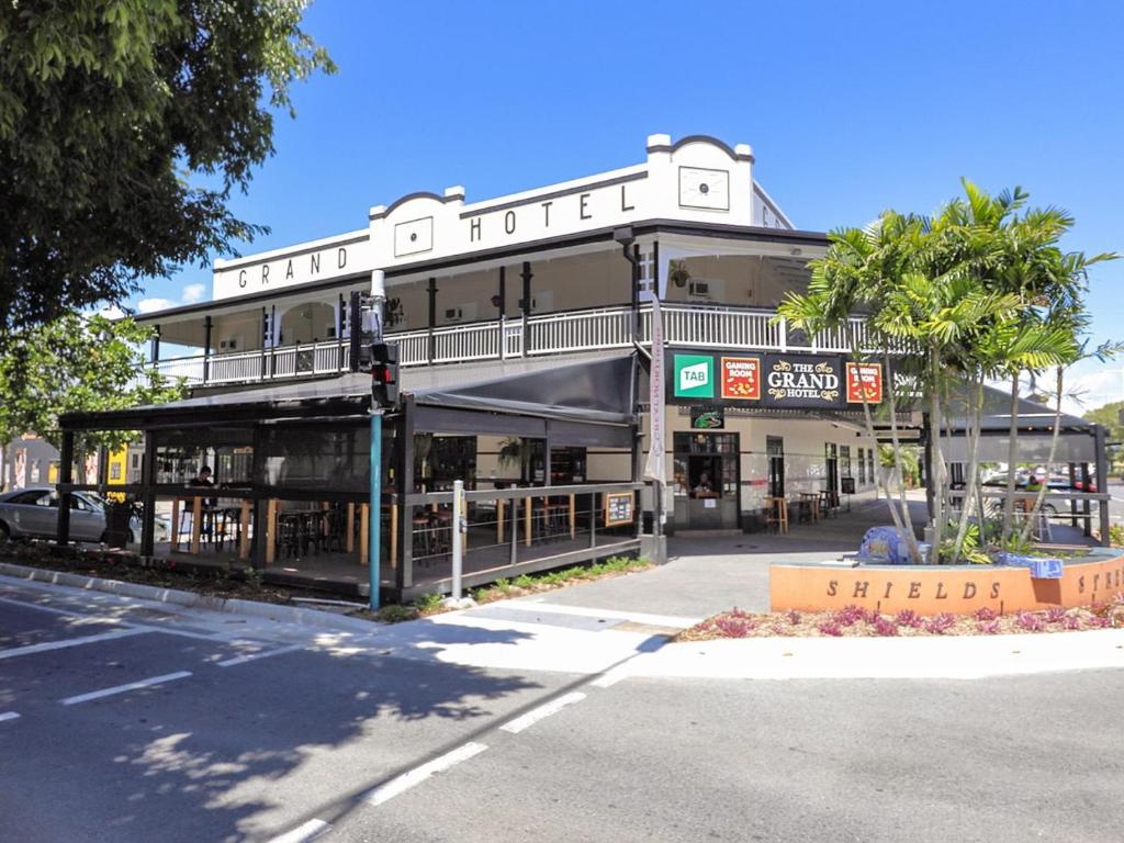 The Grand Hotel Cairns - Resim 1