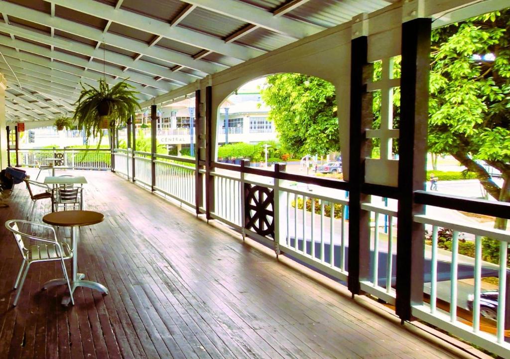The Grand Hotel Cairns - Resim 6